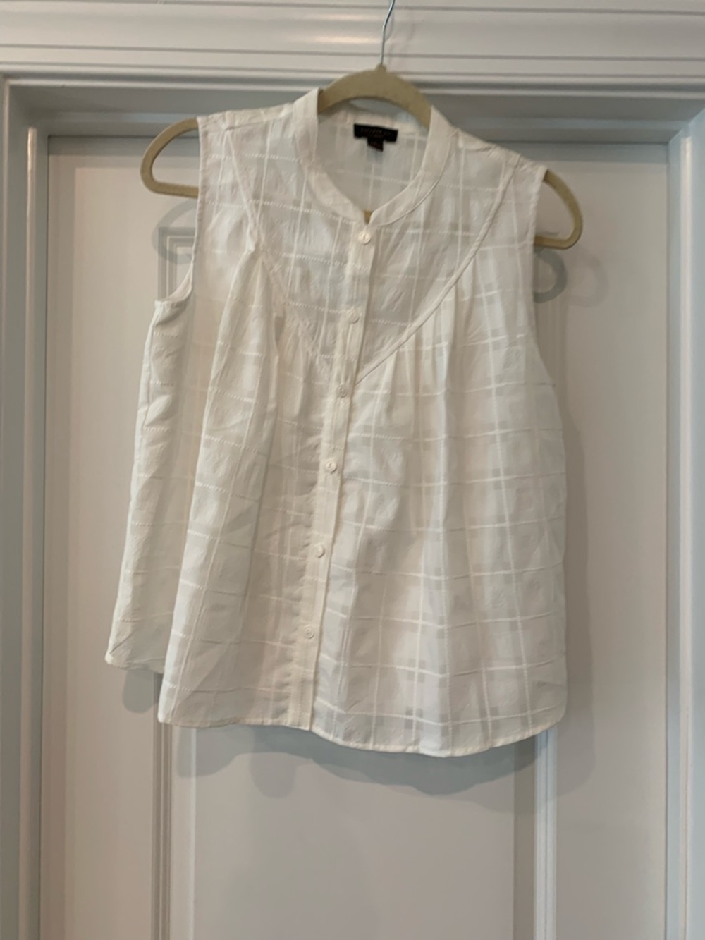 Current Air White Sleeveless Button-Front blouse Grid Texture cotton S NWOT